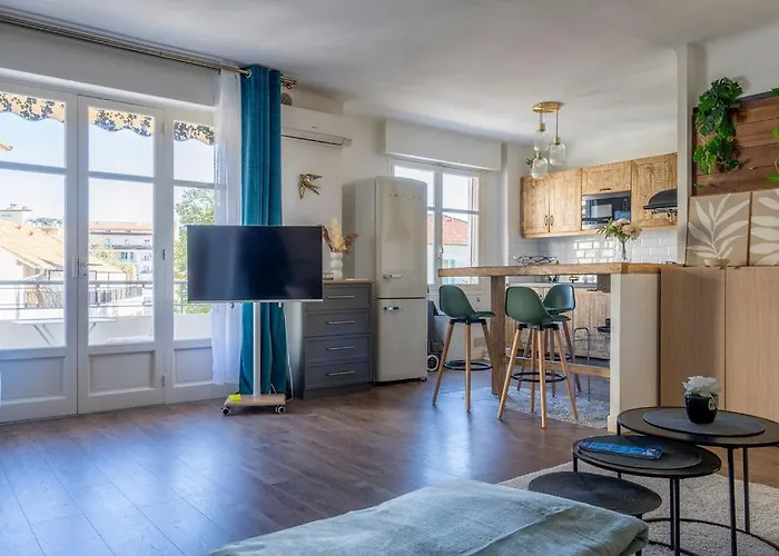 Διαμέρισμα L'ecrin De Douceur Avec 2 Terrasses *