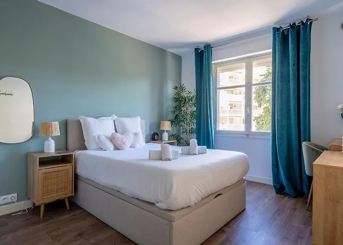 Διαμέρισμα L'ecrin De Douceur Avec 2 Terrasses Κάννες